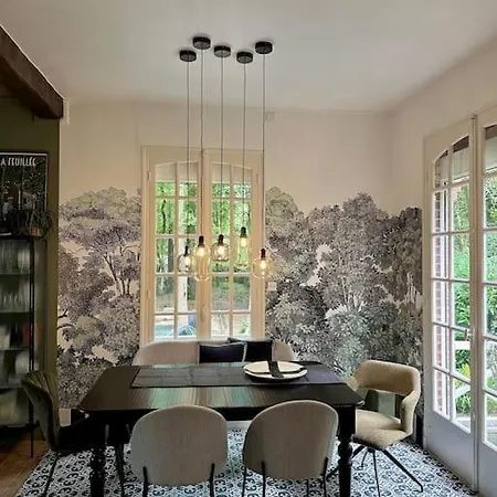 La Feuillee, Charmante Maison Au Bois De Cise בית נופש